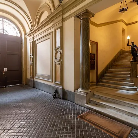 Navona - Luxury, Design&jacuzzi Style *
