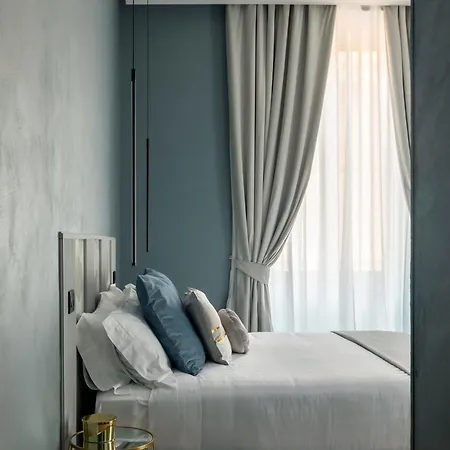 Navona - Luxury, Design And Jacuzzi Style דירה *