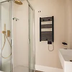 Navona - Luxury, Design And Jacuzzi Style